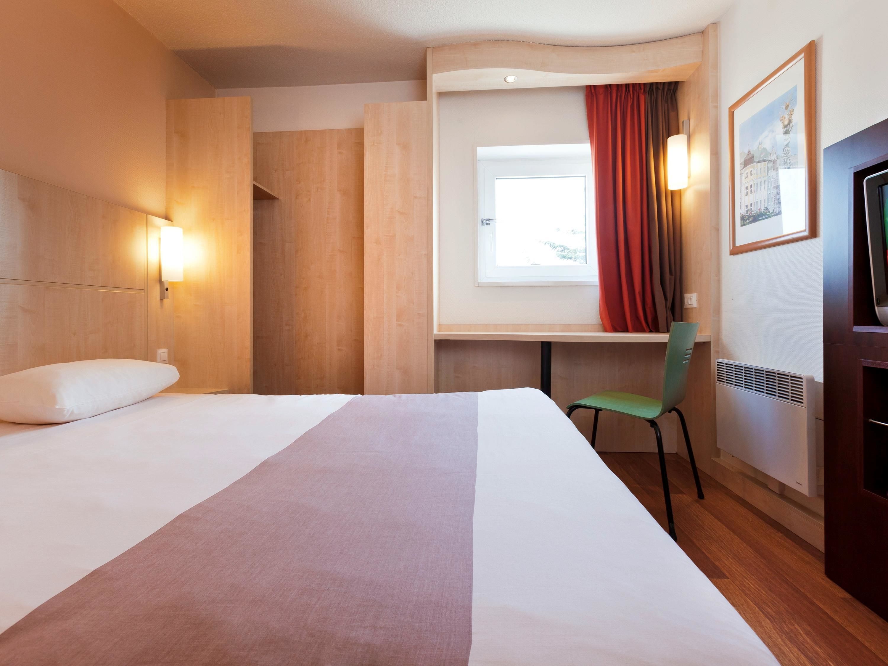 premium bedding, desk, soundproofing, iron/ironing board