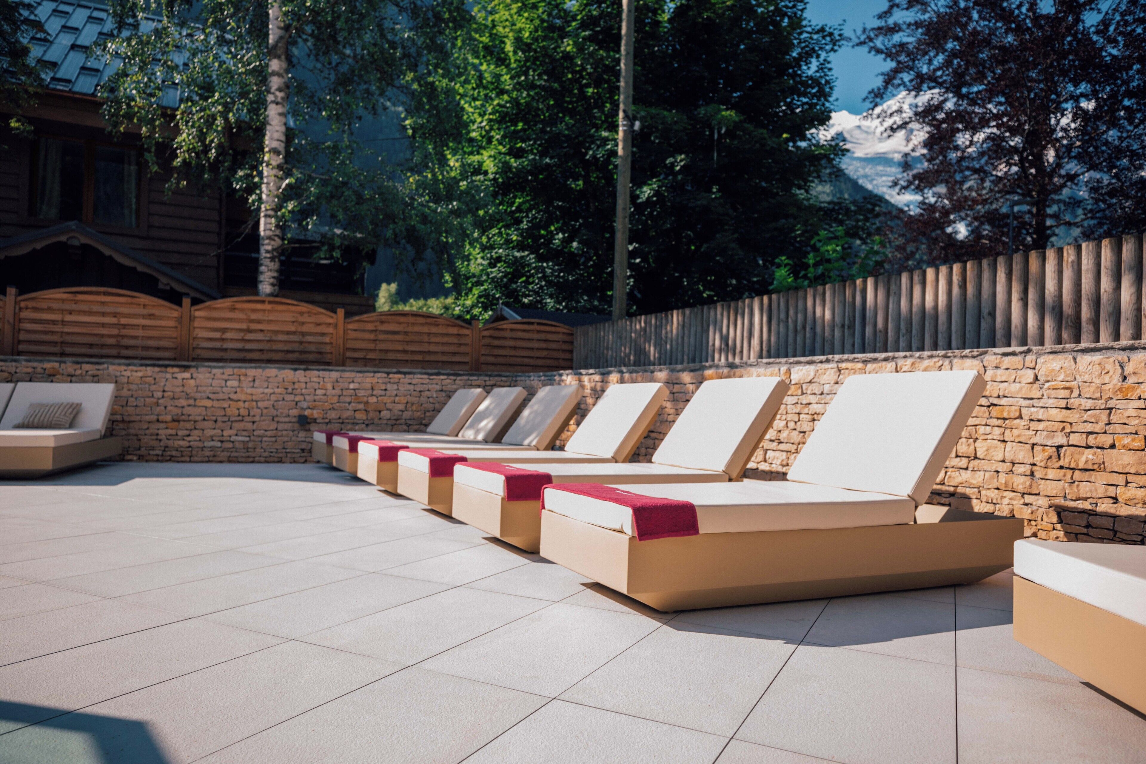 Sun deck