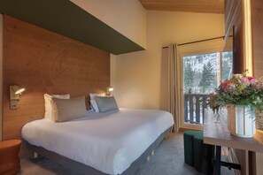 Double Room | Premium bedding, Select Comfort beds, in-room safe, desk -  Lykke Hotel & Spa Chamonix - ex Mercure (Chamonix-Mont-Blanc)