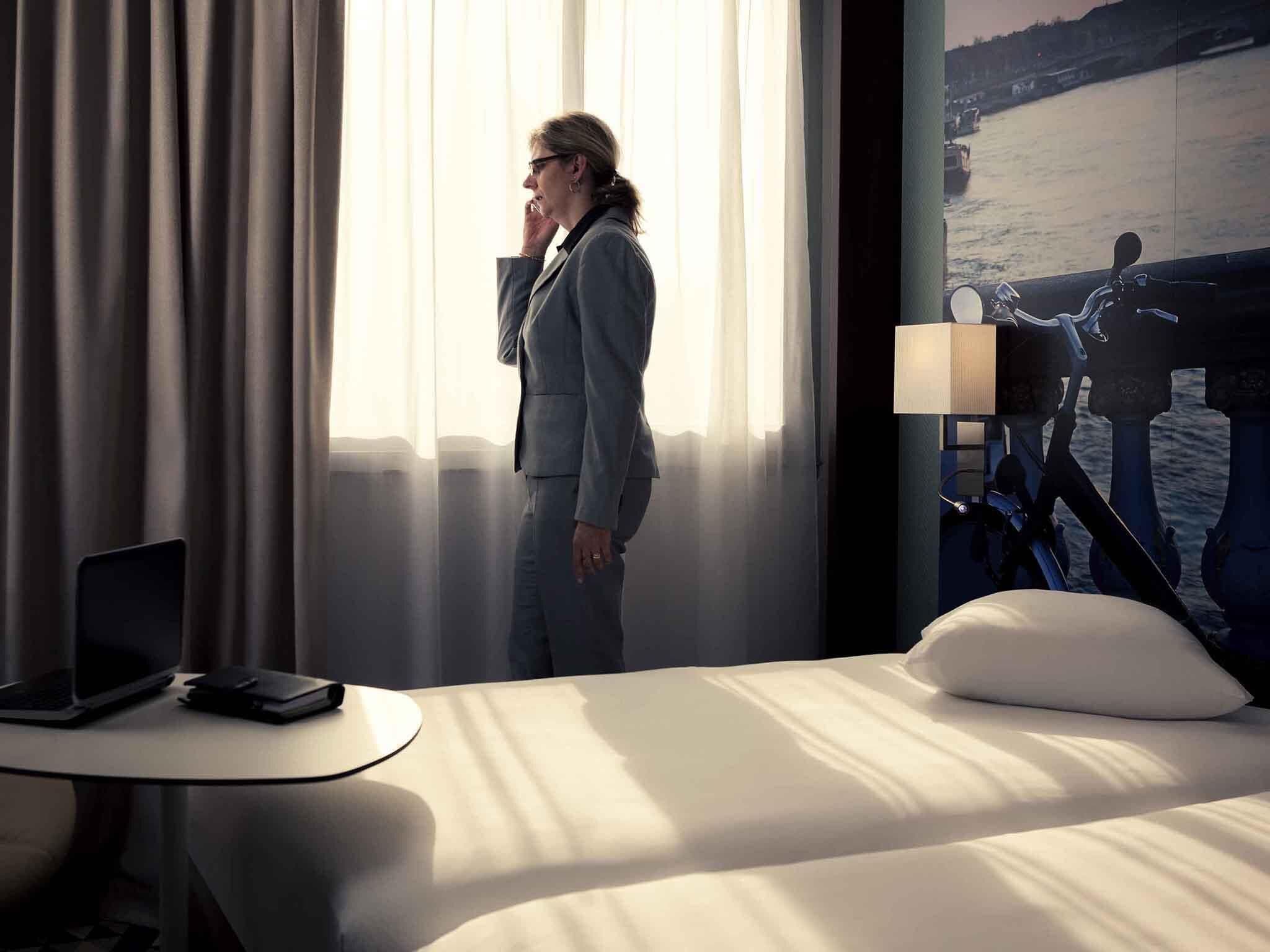 Habitación estándar, 2 camas individuales | Ropa de cama de alta calidad, colchones viscoelásticos, caja fuerte