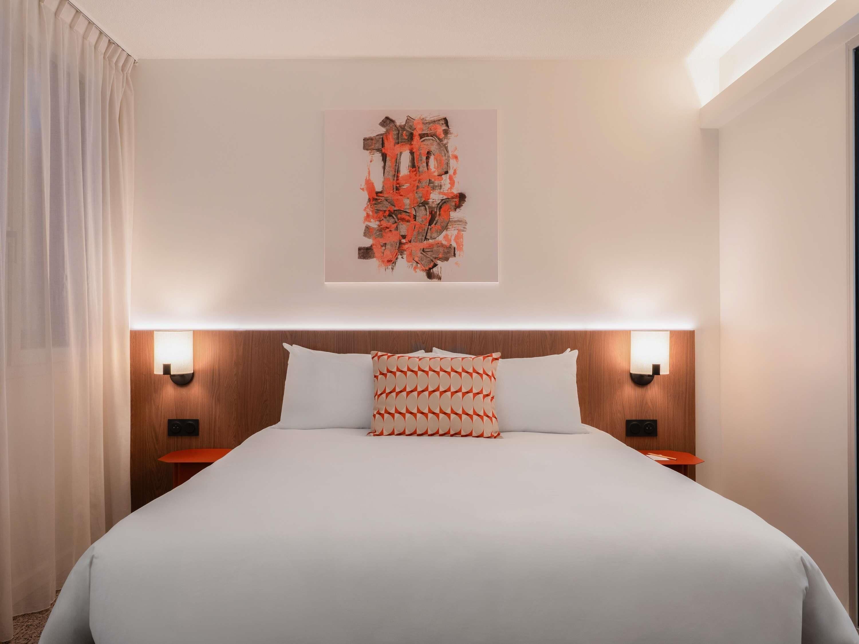 Sengetøy av topp kvalitet, memory foam-senger og safe på rommet