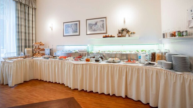 Dining - Comfort Hotel Am Kurpark (Bad Homburg v.d. Hoehe)