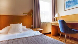 In-room safe, soundproofing, free WiFi