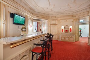 Bar (in der Unterkunft)