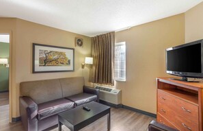 Desk, free WiFi - Extended Stay America Select Suites - Jacksonville - Southside (Jacksonville)
