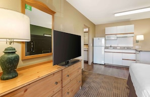 Studio, non-fumeurs | Bureau, Wi-Fi gratuit, draps fournis