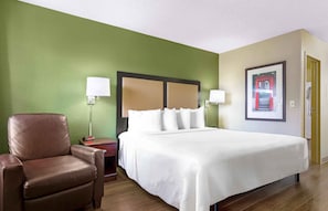 Desk, blackout curtains, iron/ironing board, free WiFi - Extended Stay America Suites Fort Lauderdale Davie (Davie)