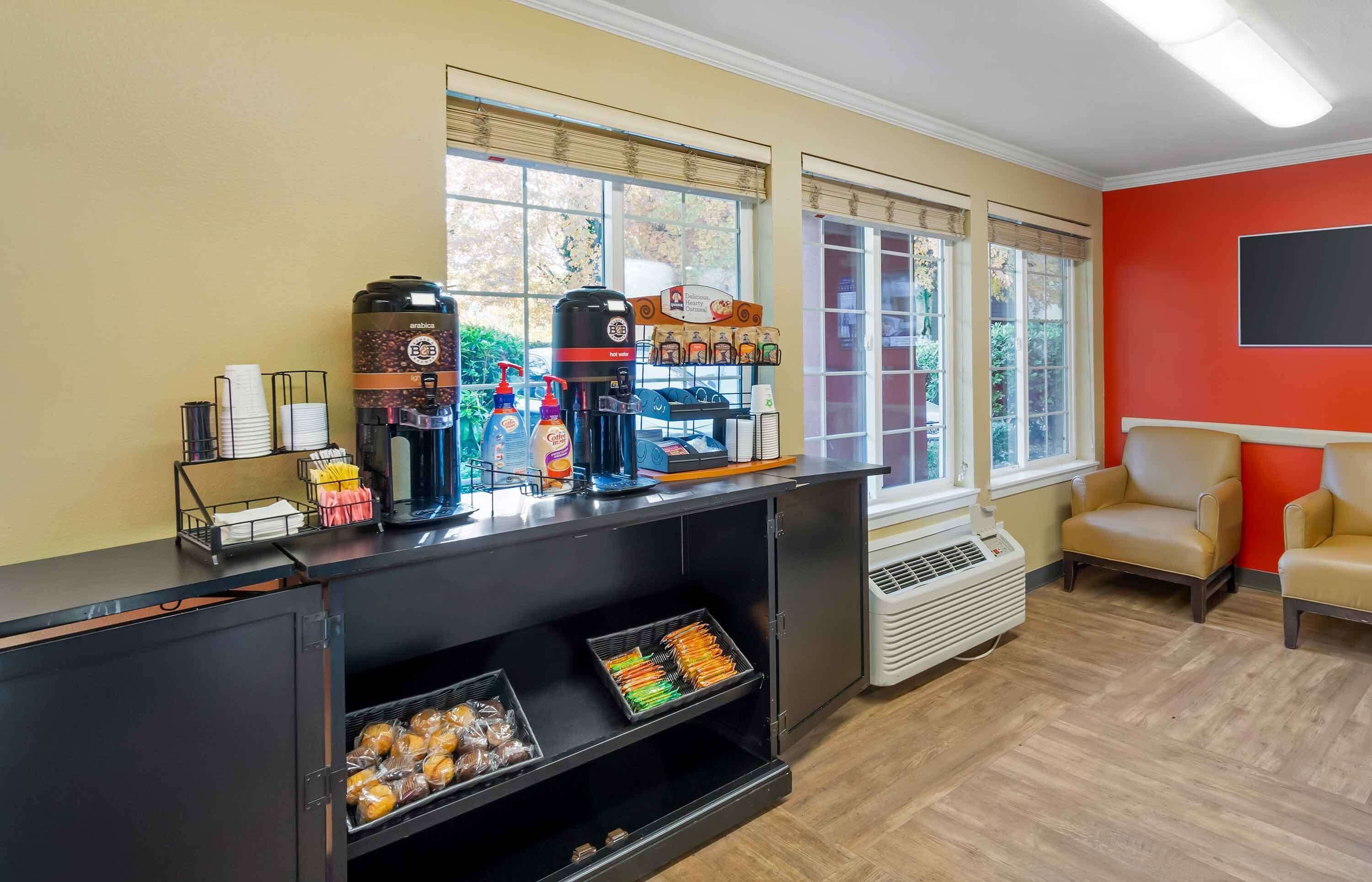 Frokost på farten er inkludert hver dag