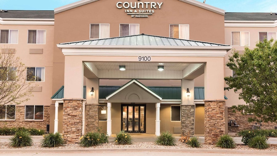 Country Inn & Suites by Radisson, Cedar Rapids Airport, IA