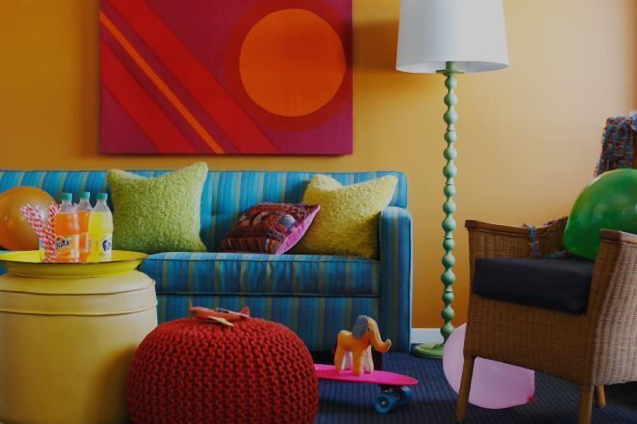 Area keluarga | Televisi layar datar 50-inci dengan saluran TV kabel dan TV