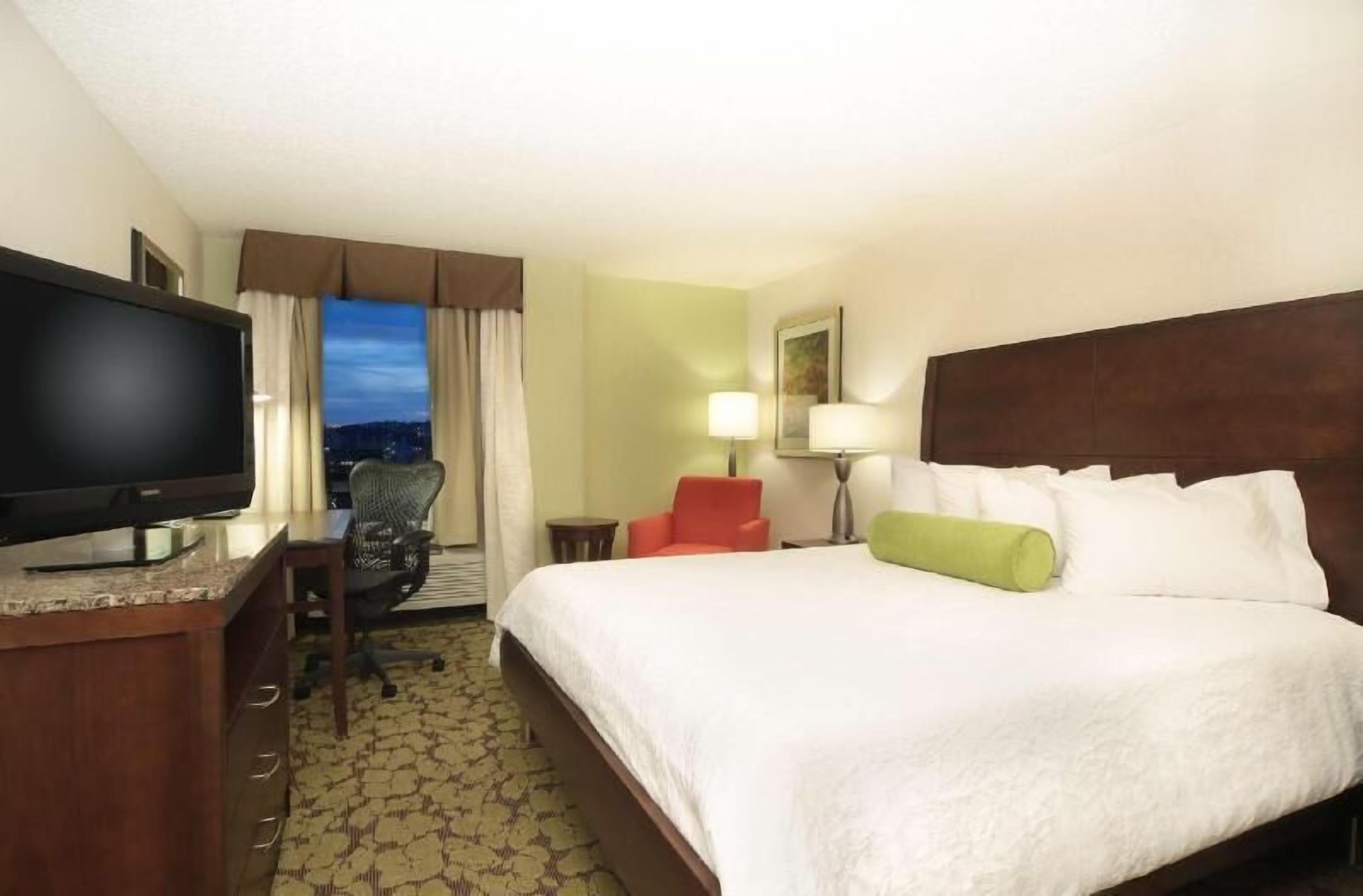 Premium bedding, down comforters, desk, blackout drapes