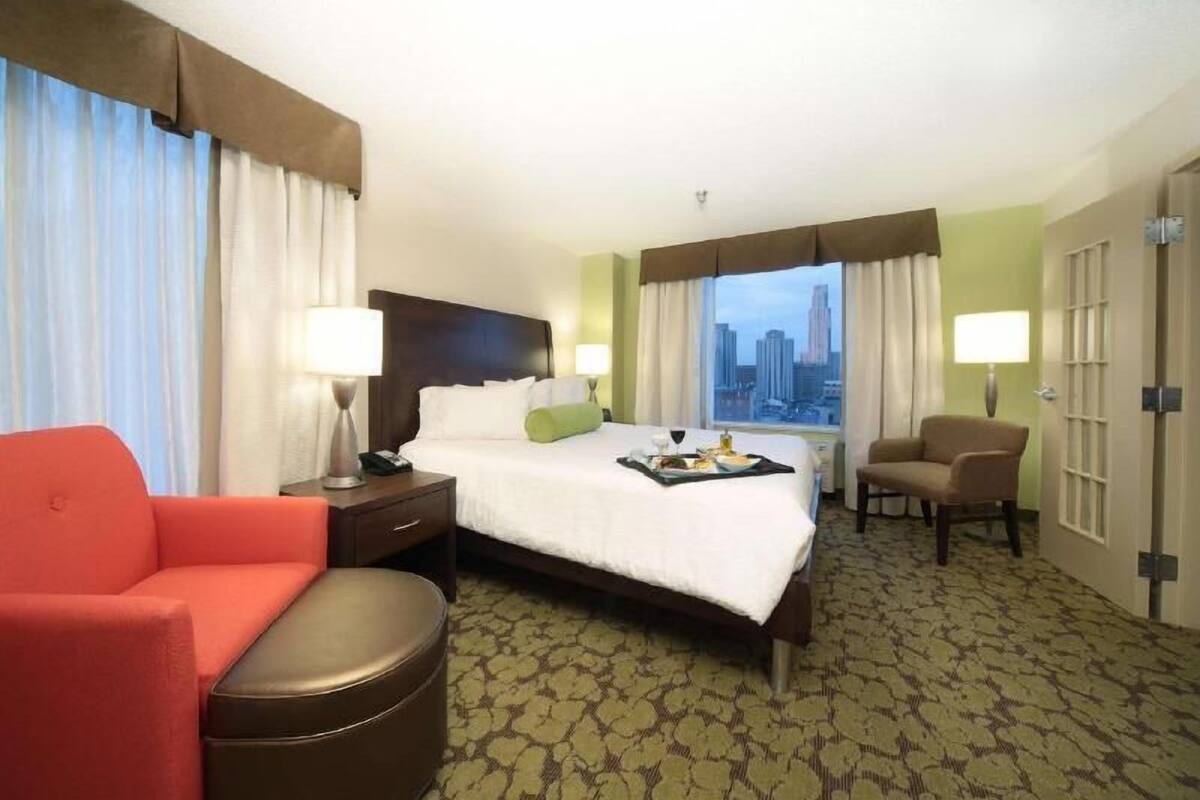 Premium bedding, down comforters, desk, blackout drapes