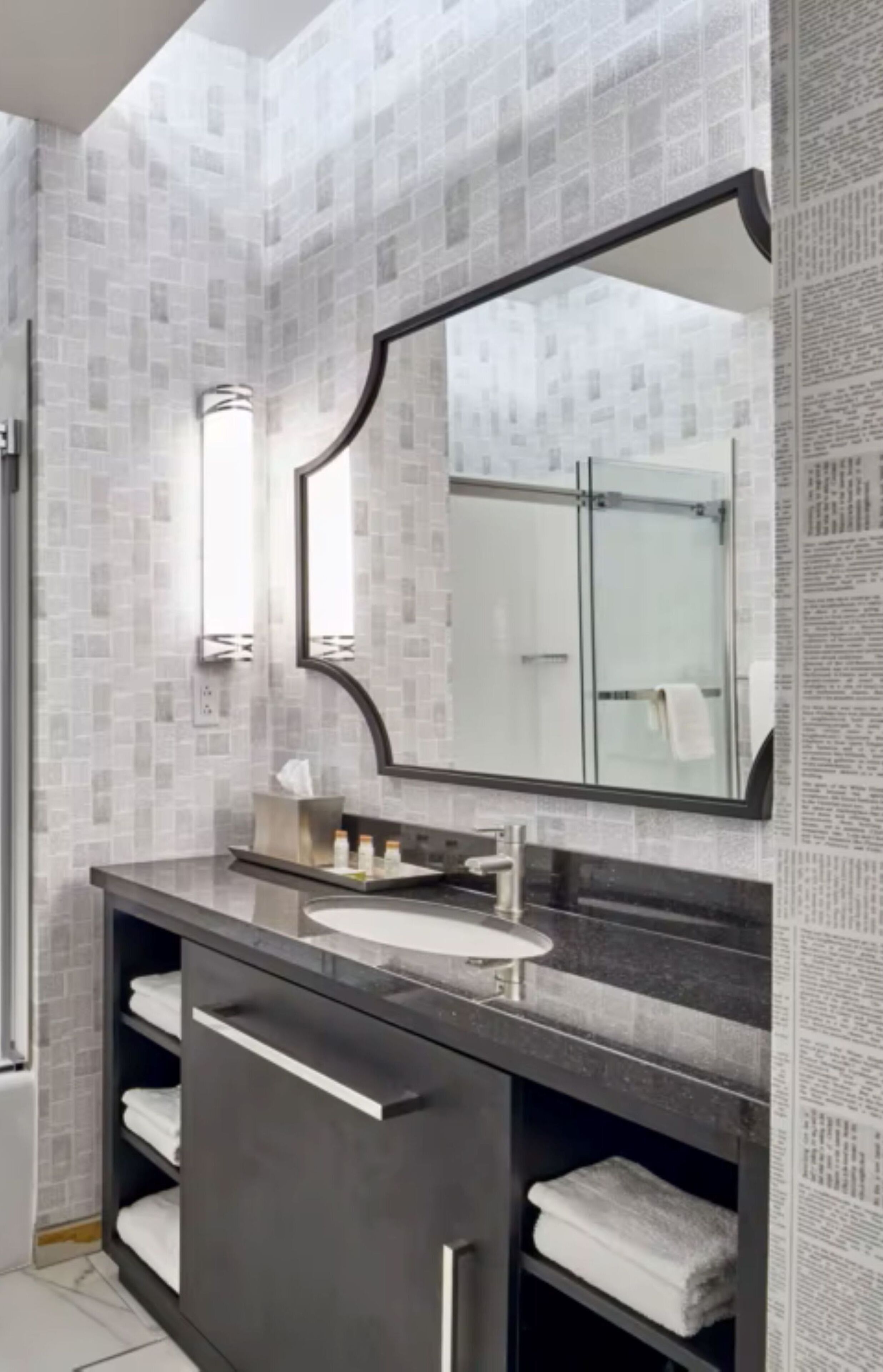 Photo - Hotel Indigo Cleveland Downtown by IHG