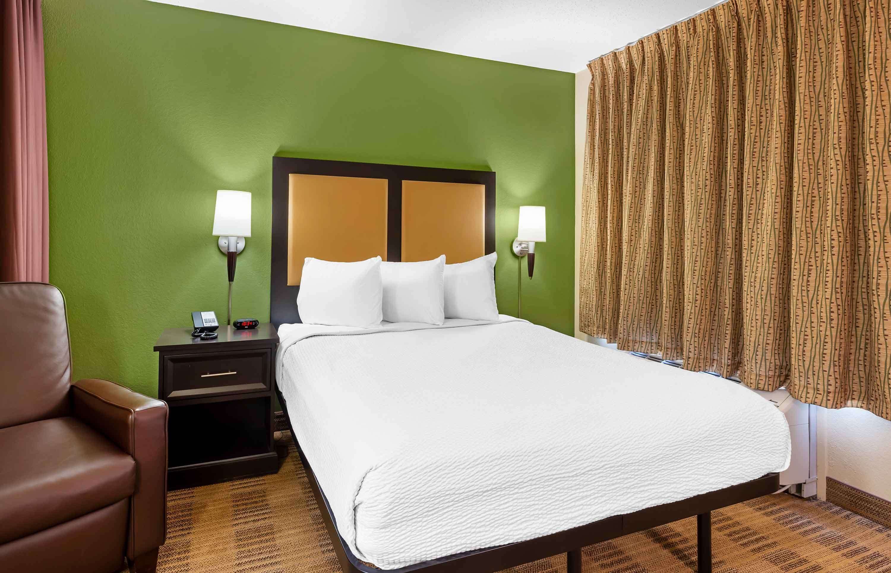 Studio, 1 queensize-seng, ikke-røyk | Skrivebord, skrivebord for bærbar PC og strykejern/-brett