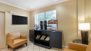 Desayuno para llevar incluido todos los días