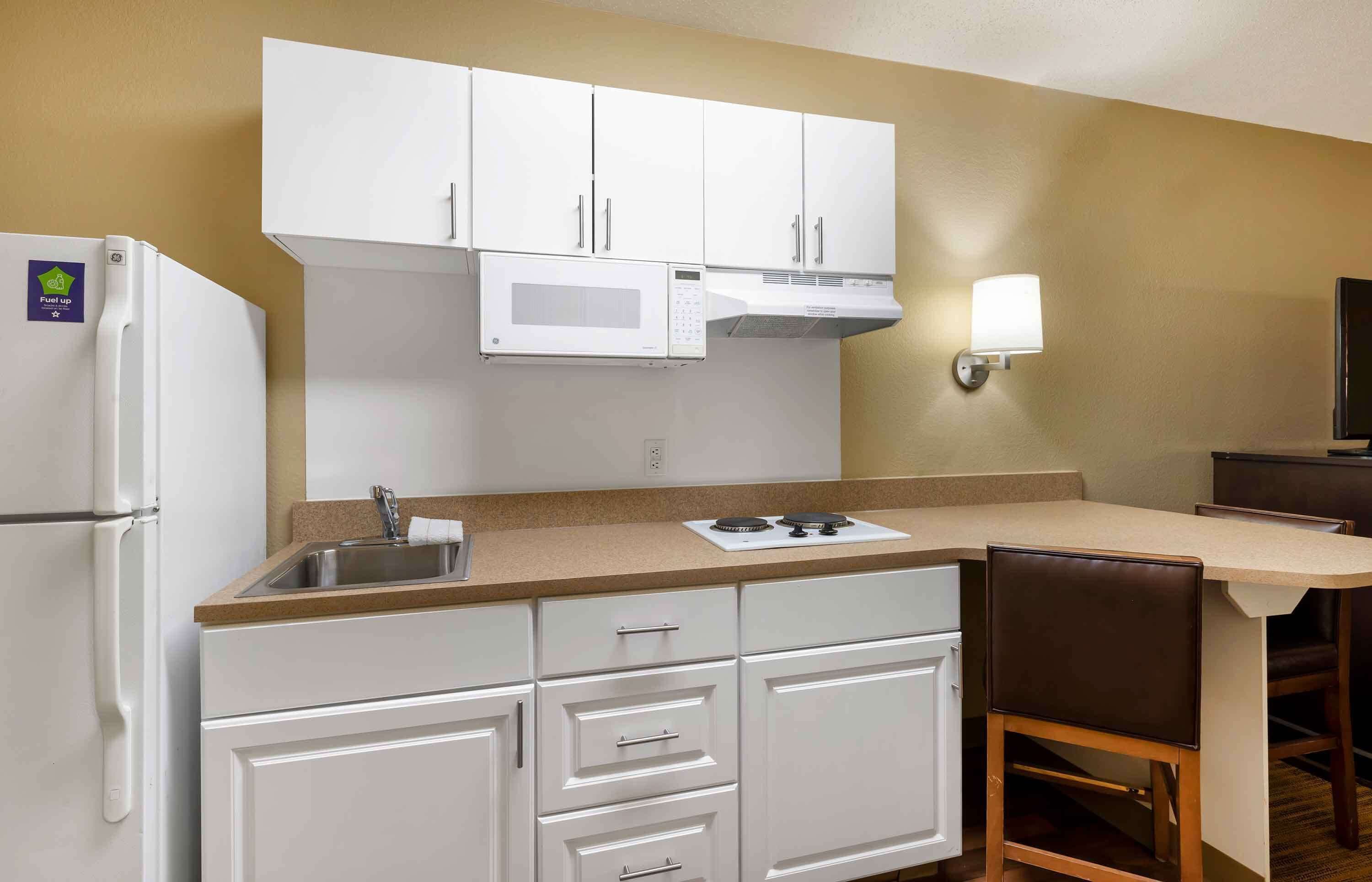Studio, 2 Queen Beds, Non Smoking | Private kitchen | Fridge, microwave, stovetop, coffee/tea maker