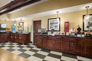 Restaurant - Hampton Inn Forrest City (Forrest City)