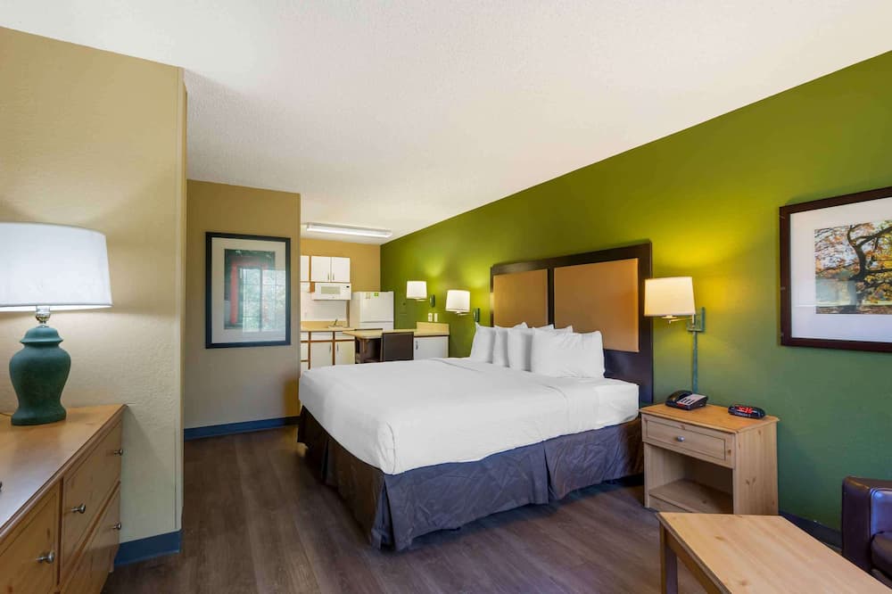 Extended Stay America Suites Clearwater Carillon Park