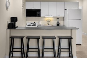 Suite Presidensial | Didekorasi berbeda-beda dan dilengkapi dengan perabotan berbeda-beda