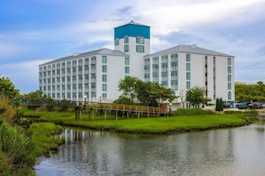 Exterior - Coconut Malorie Resort Ocean City, an Ascend Collection Hotel (Ocean City)