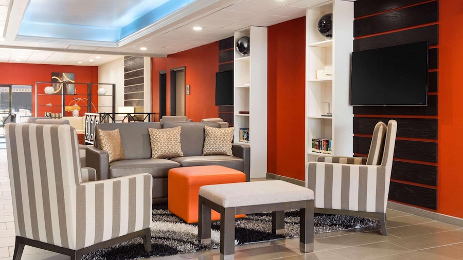 Country Inn & Suites by Radisson, San Antonio Lackland AFB - SeaWorld Area