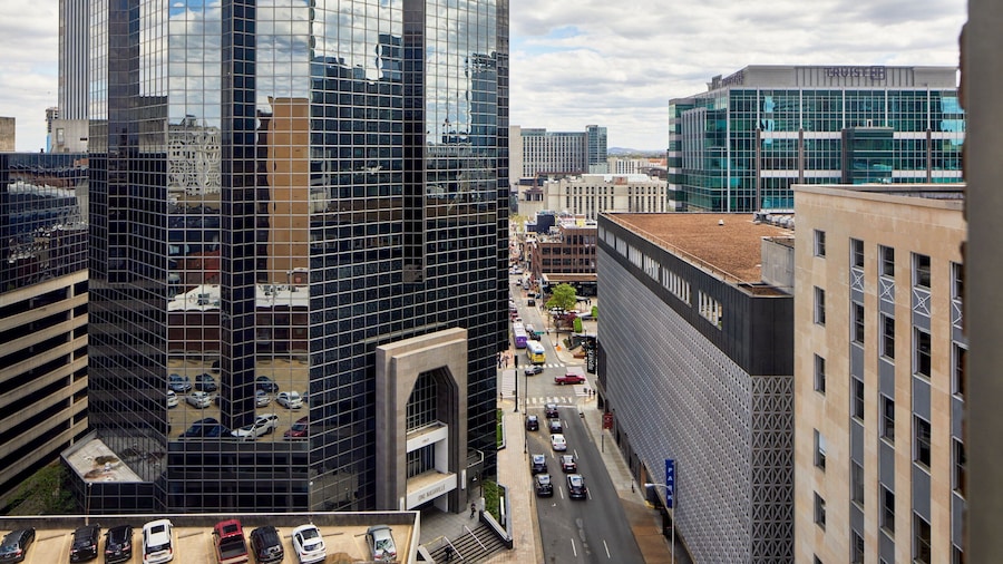 Courtyard By Marriott Nashville Downtown
