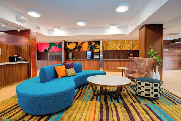 Lobby lounge - Fairfield Inn & Suites by Marriott Greenville Simpsonville (Simpsonville)