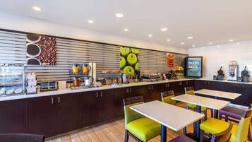 Free daily buffet breakfast