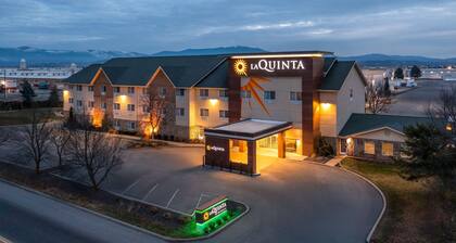 La Quinta Inn & Suites by Wyndham Spokane Valley