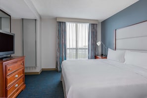 Suite, 1 Bedroom, Bay View (1 King Bed with Sofa Bed) | Desk, iron/ironing board, free WiFi, bed sheets