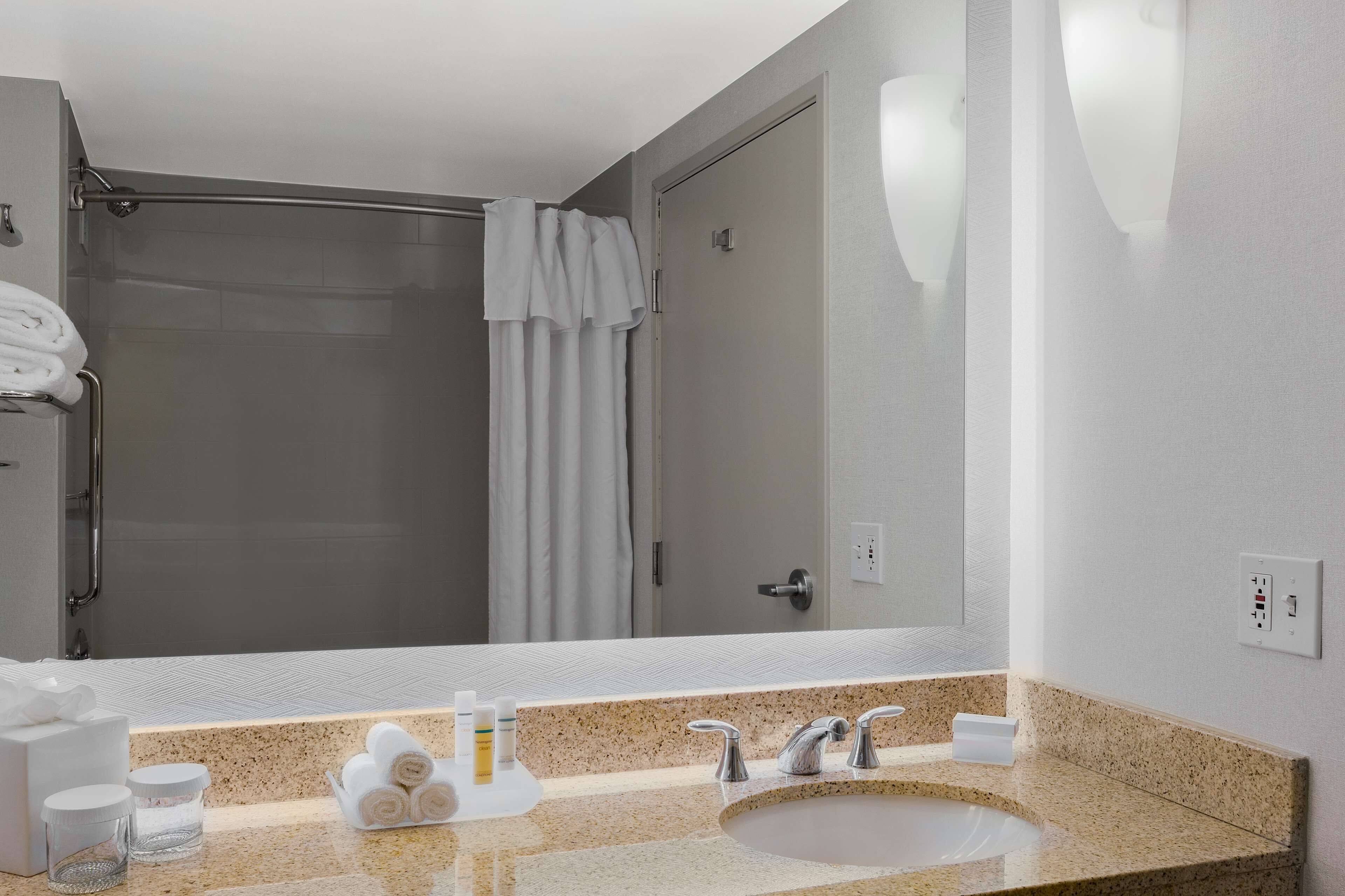 Bathroom shower
