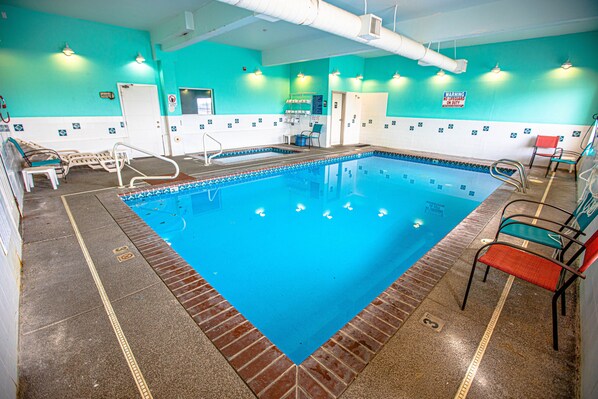 Indoor pool, outdoor pool
