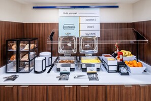 Ilmainen päivittäinen buffetaamiainen