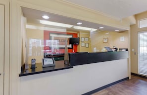 Lobby - Extended Stay America Suites Washington DC Fairfax Fair Oaks (Fairfax)
