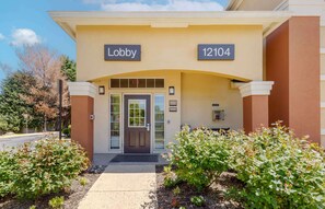 Exterior - Extended Stay America Suites Washington DC Fairfax Fair Oaks (Fairfax)