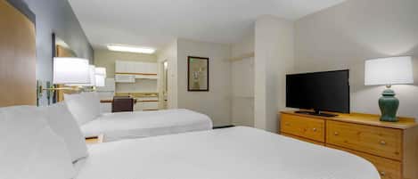 Studio, 2 Double Beds, Non Smoking | Desk, iron/ironing board, WiFi (free), bed sheets
