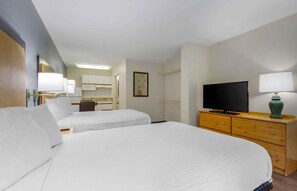 Studio, 2 tweepersoonsbedden, niet-roken | Een bureau, een strijkplank/strijkijzer, gratis wifi, beddengoed
