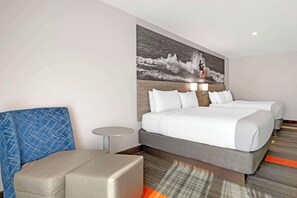 Standard-huone, 2 keskisuurta parisänkyä, tupakointi kielletty, jääkaappi ja mikroaaltouuni | Ylelliset vuodevaatteet, pillowtop-patjalliset sängyt