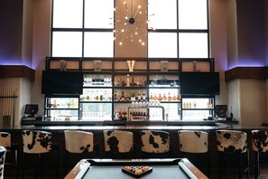 酒吧（店内）