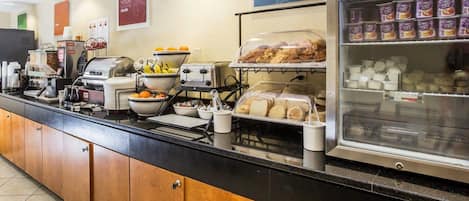 Free daily continental breakfast