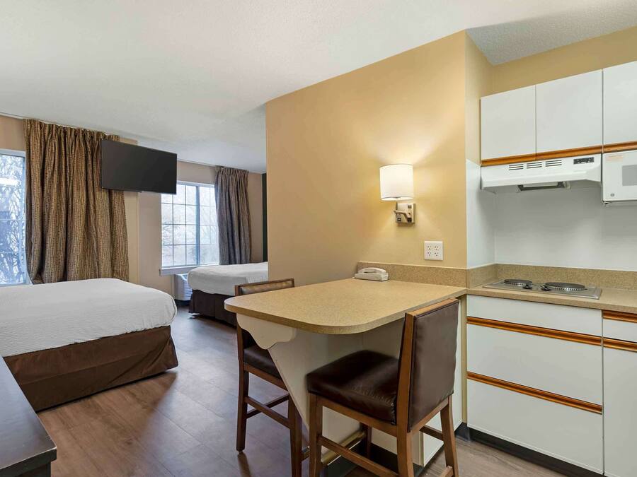 Studiolejlighed - 2 dobbeltsenge - ikke-ryger | Skrivebord, gratis Wi-Fi, sengetøj