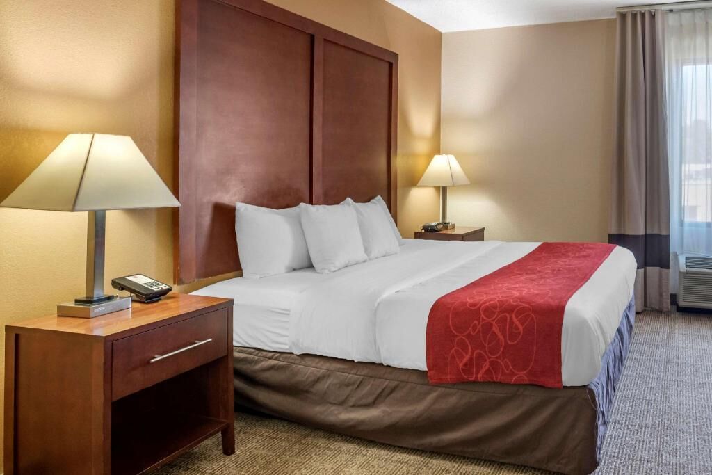 In-room safe, iron/ironing board, free cribs/infant beds, free WiFi