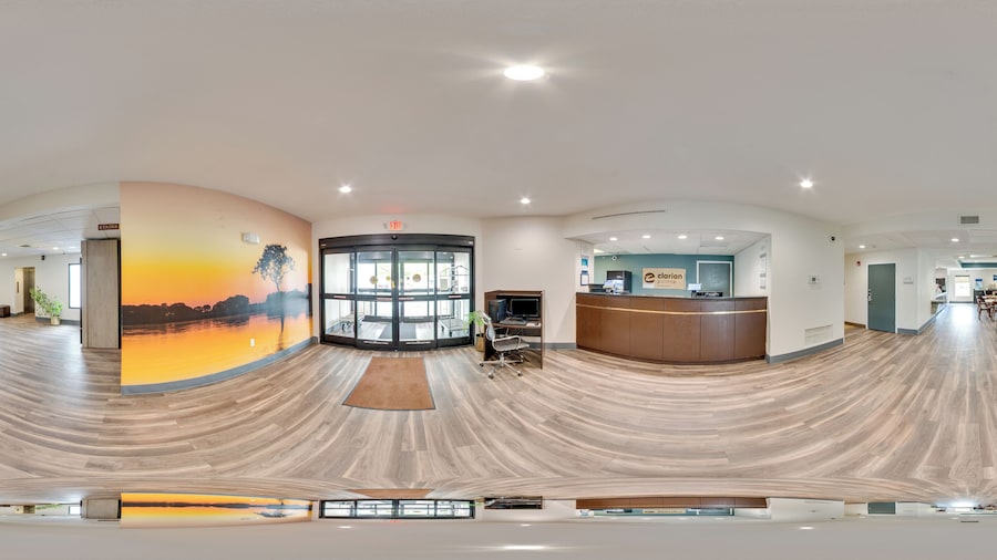 Clarion Pointe Apex – Holly Springs