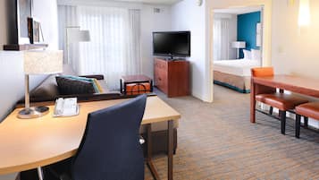 1 Schlafzimmer, Schreibtisch, laptopgeeigneter Arbeitsplatz
