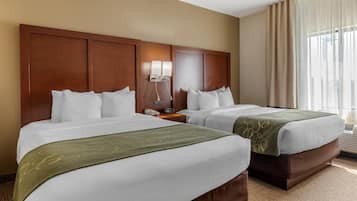 Suite, 2 Queen Beds, Non Smoking