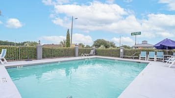 Seasonal outdoor pool