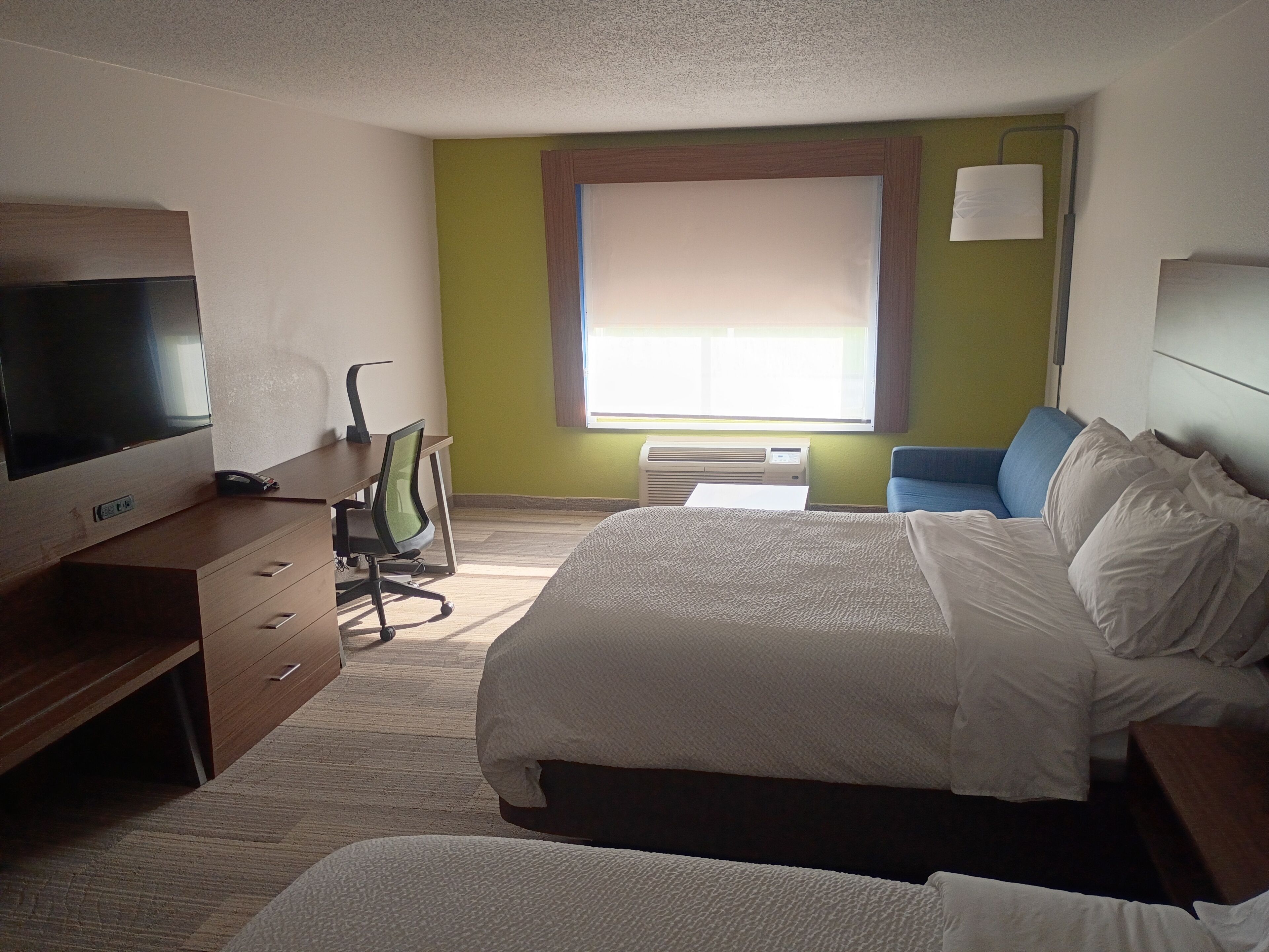 Desk, iron/ironing board, free cots/infant beds, free WiFi