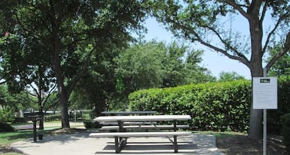 Extended Stay America Suites Dallas Las Colinas Carnaby St