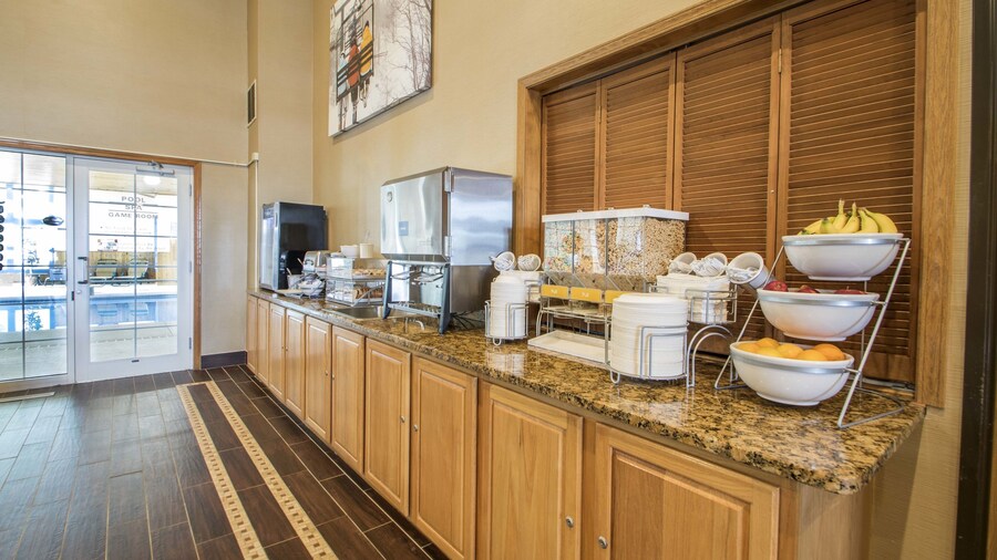 Comfort Suites Wisconsin Dells Area