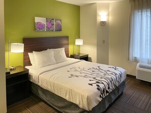 Desk, iron/ironing board, rollaway beds, free WiFi - Sleep Inn Antigo (Antigo)